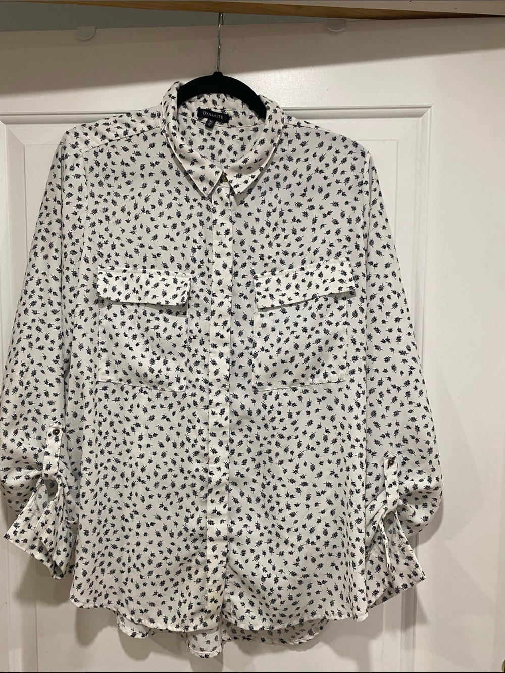 Dynamite White Button-Down Shirt with Black Mini Feather Print